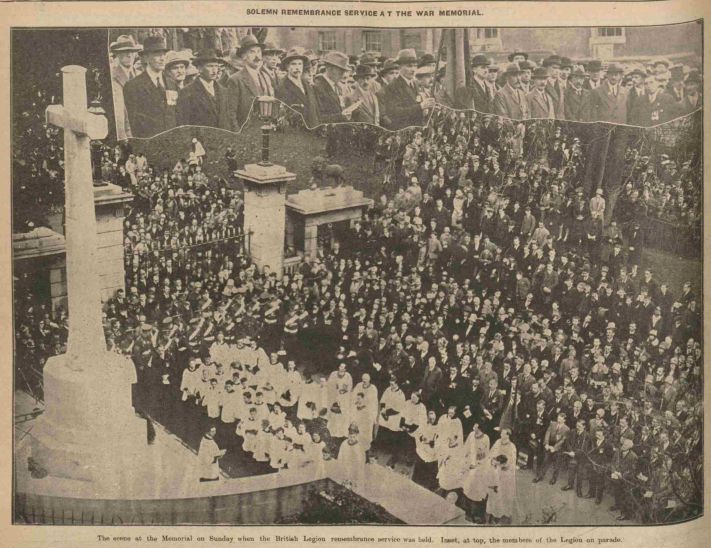 First Armistice service at memorial Nov 1927