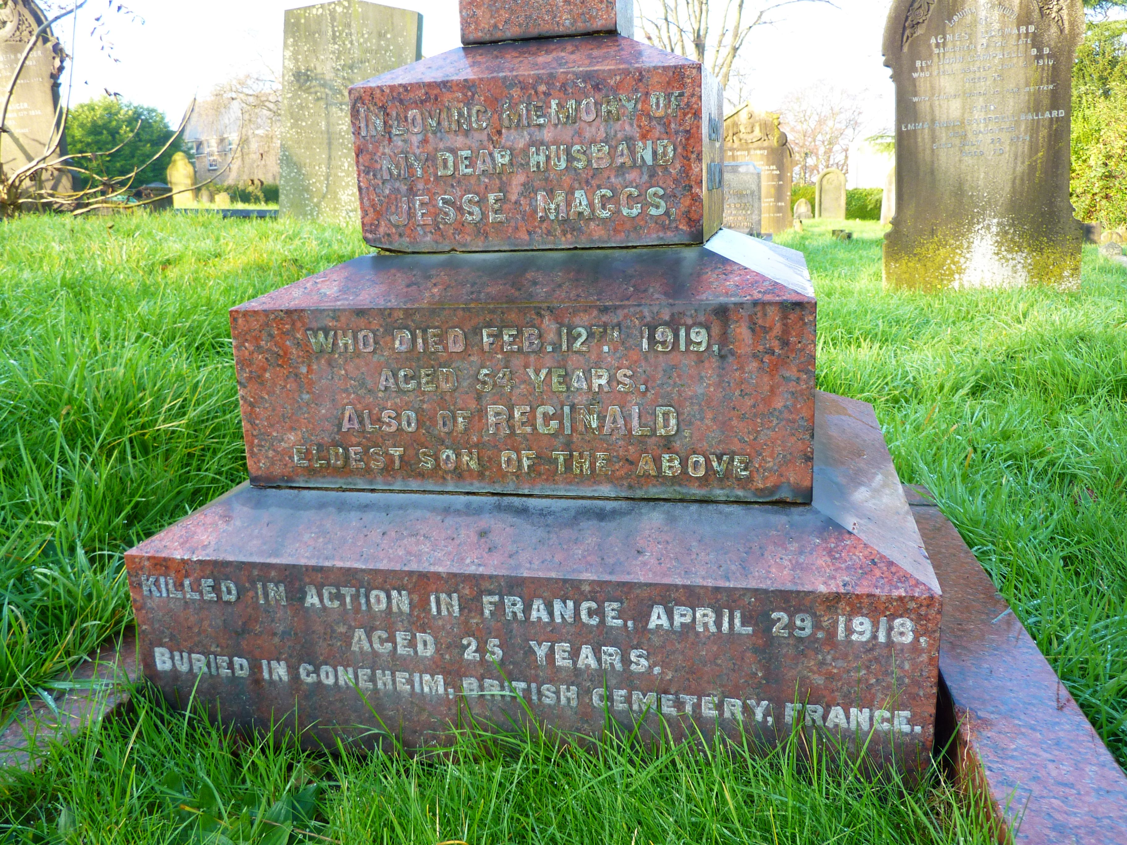 Maggs grave inscription to Reginald