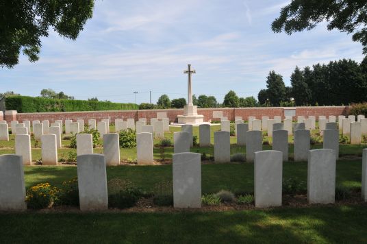 Englebelmer Cemetery